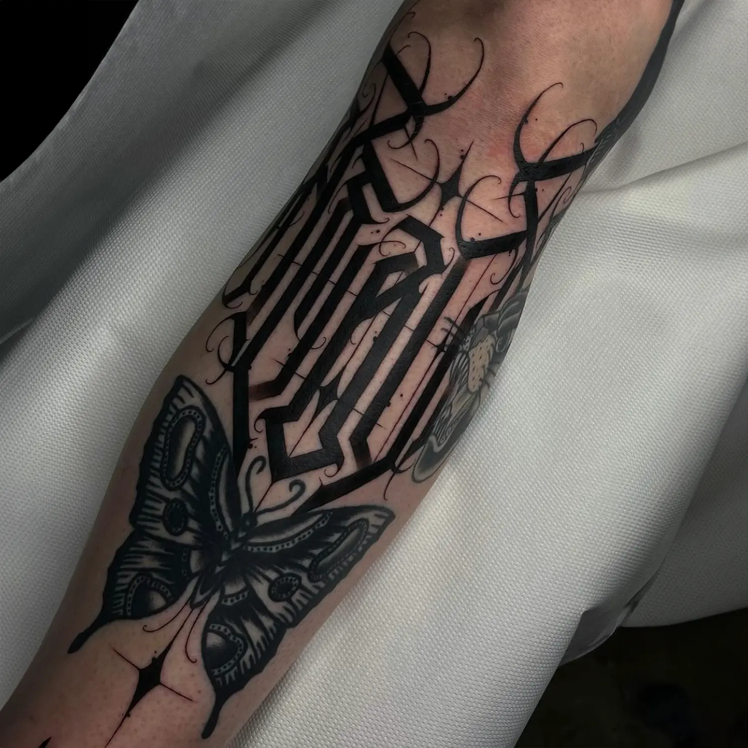 estudio tatuajes Misturatattoo tattoo micropigmentación despigmentación piercing