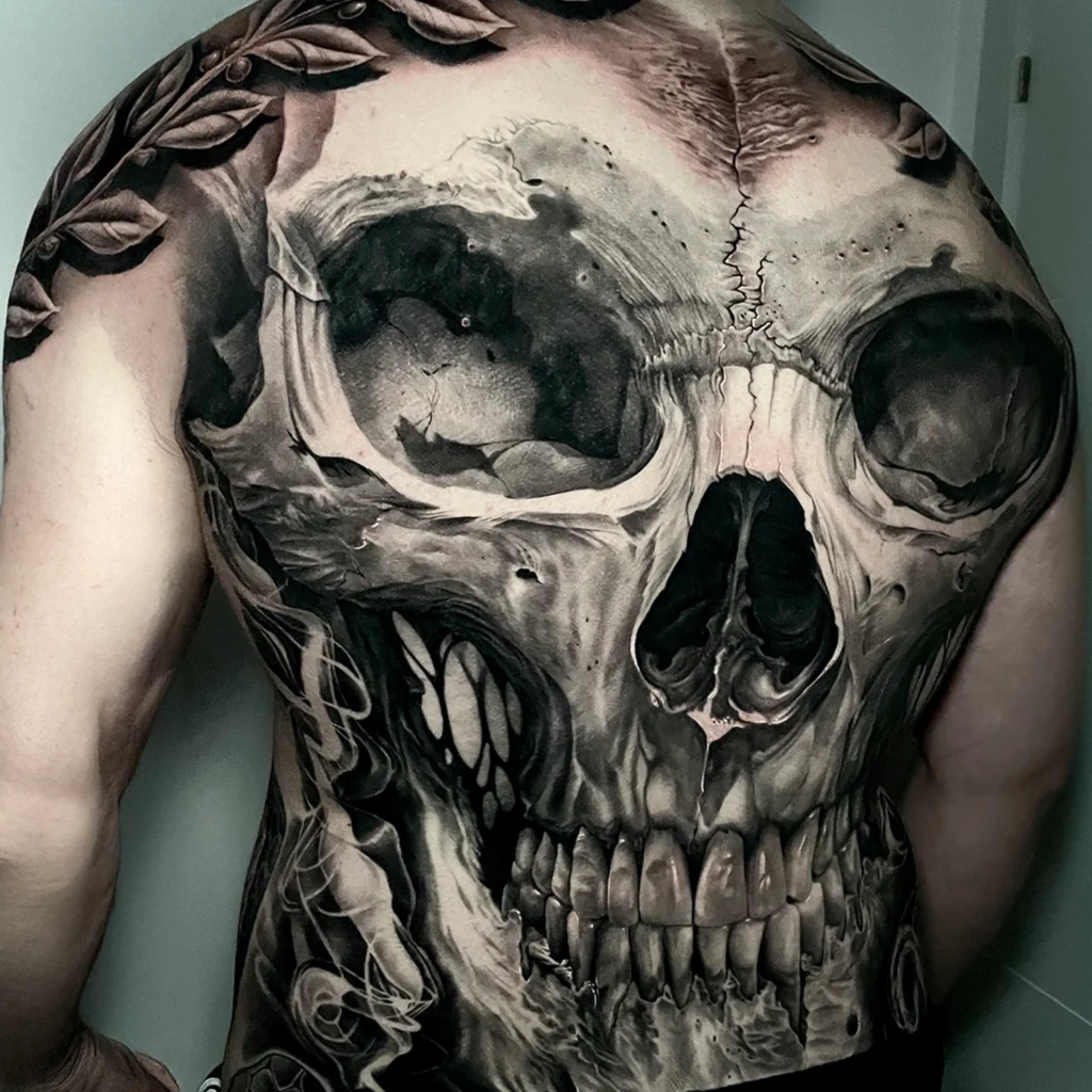 Estudio de tatuajes estilo realismo linea fina blackword old school neotradicional MisturaTattoo pozuelo Madrid (4)