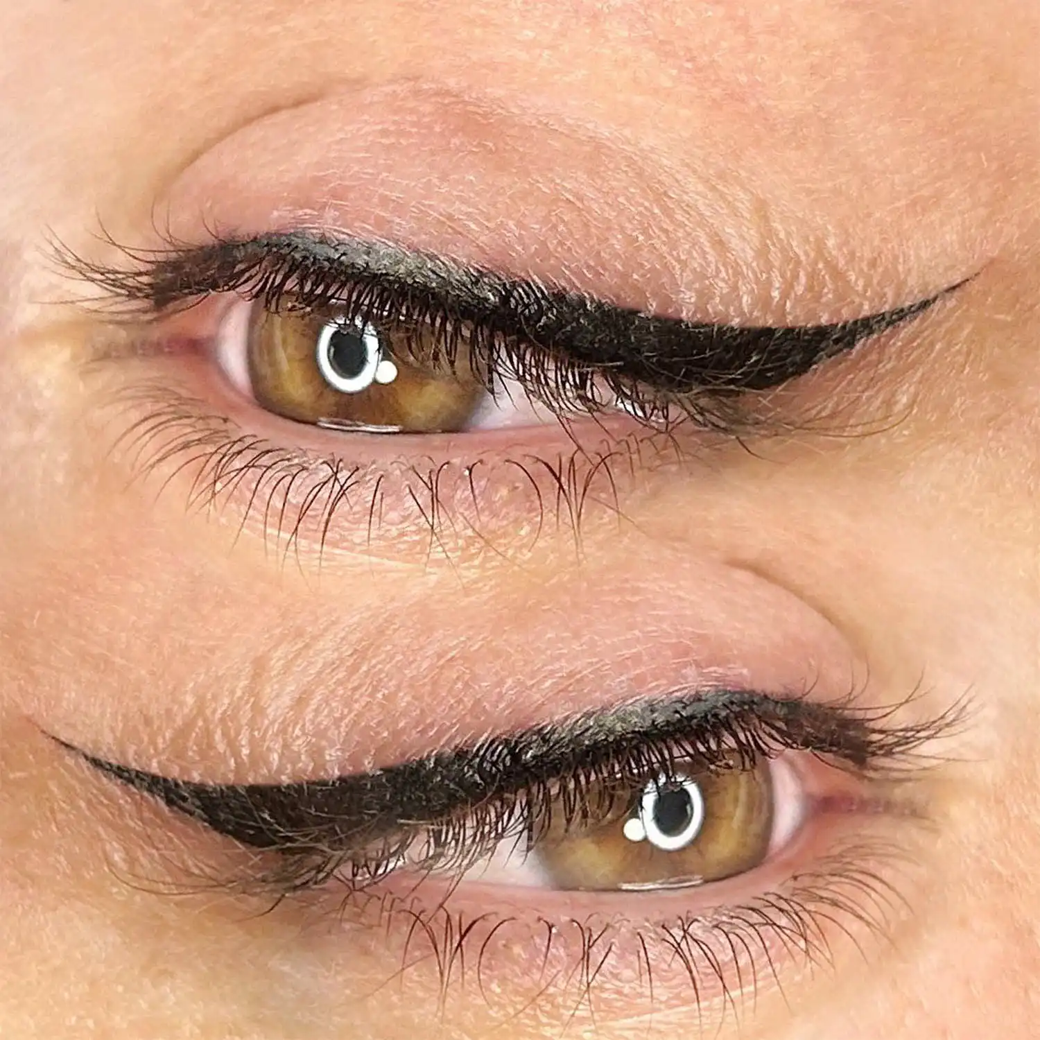 Estudio de tatuajes micropigmentación piercing despigmentación mistura profesionales tatuajes